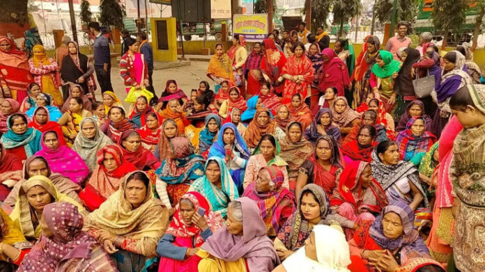 रसोइया वेलफेयर एसोसिएशन ने धरना प्रदर्शन कर सौंपा ज्ञापन