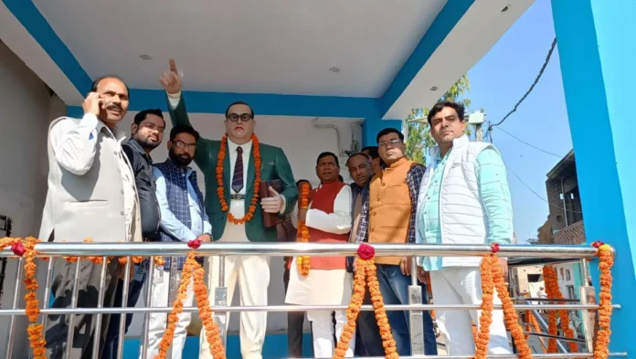 डाॅ. आंबेडकर की पुण्य तिथि पर भाजपाइयों ने अर्पित किए श्रद्धासुमन