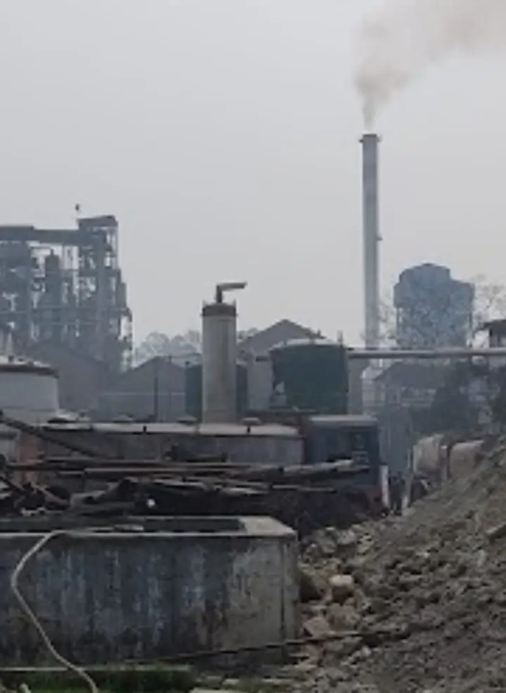 सुपीरियर इंडस्ट्रीज के प्रदूषण से लोग भयभीत, स्वास्थ्य को लेकर बढ़ रही चिंता