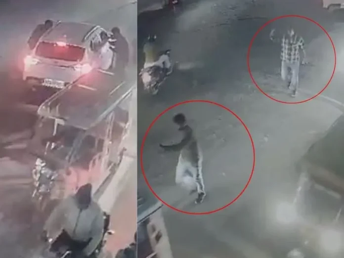 वकील को बातों में उलझाकर मोबाइल उड़ाया, घटना सीसीटीवी में कैद