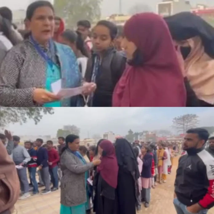 बरेली: हिजाब पहनकर परीक्षा देने पहुंचीं छात्राओं को रोका, नोकझोंक